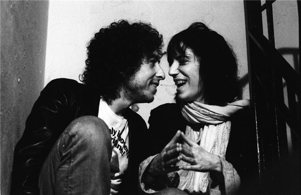 dylan-and-patti-smith
