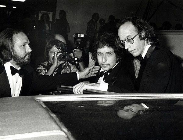 Bob-Dylan-arrives-at-the-Grammy-Awards-in-Los-Angeles-on-February-27th-1980.